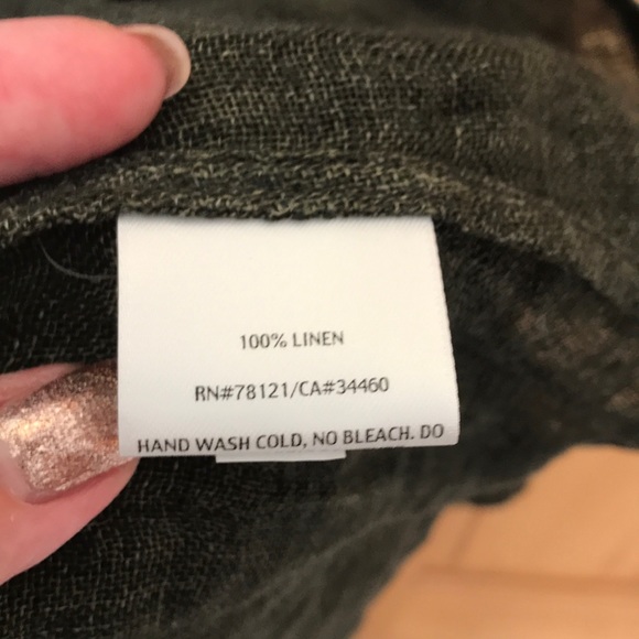 Linen Gauze Button Up Top by Eileen Fisher - Picture 3 of 8